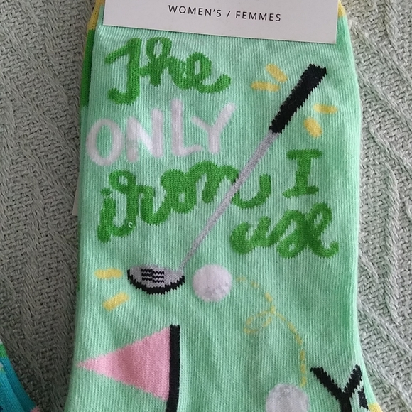 2 pair novelty socks - Picture 3 of 4